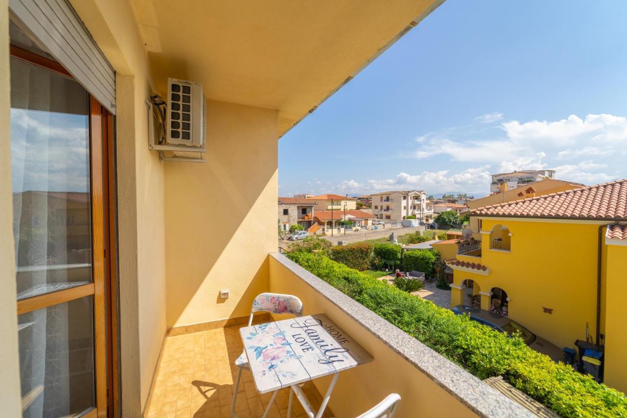 Hotel Domo Nora à Olbia Extérieur photo