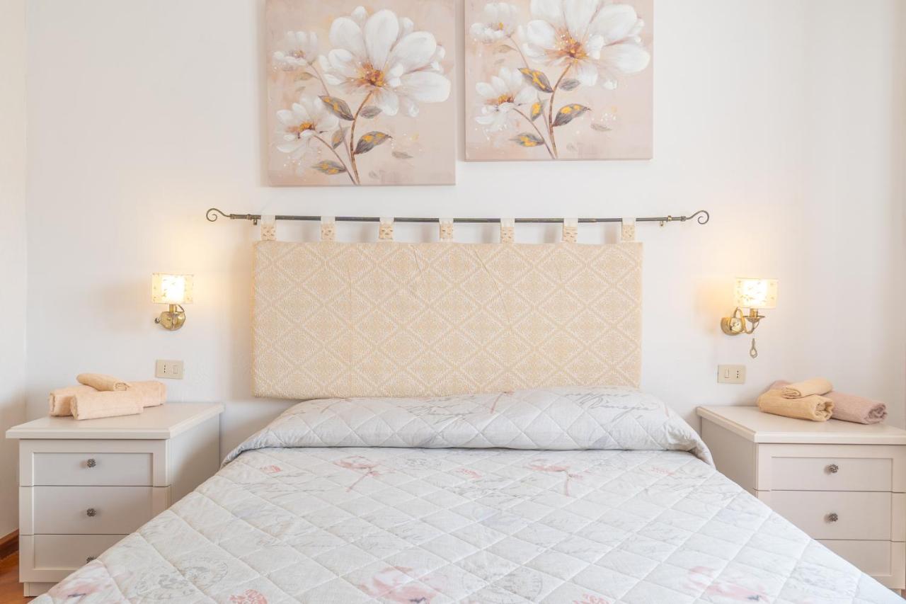 Hotel Domo Nora à Olbia Extérieur photo